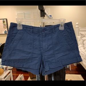 GAP shorts